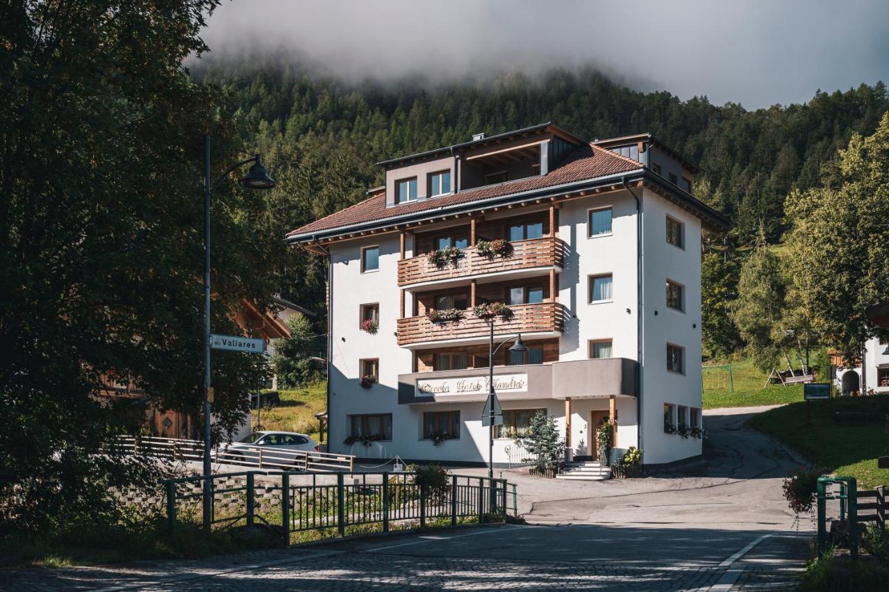 Piccolo Hotel Claudia No Pets San Vigilio Di Marebbe Eksteriør bilde